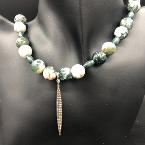 Necklace - 1.62ctw Diamond Bar with Green Agate Beads - Picture 5 of 5